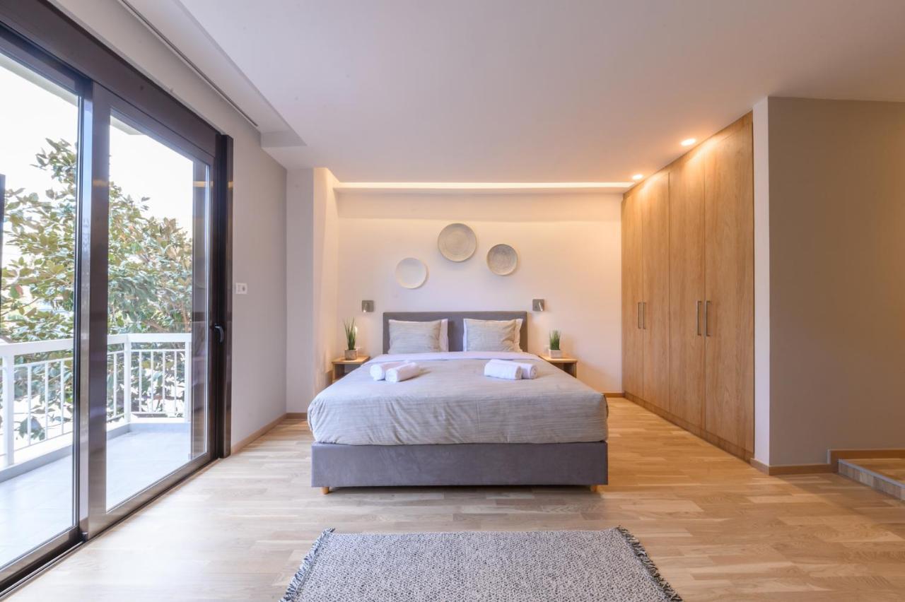 Magnolia City Suite Patras Bagian luar foto