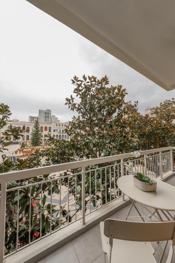 Magnolia City Suite Patras Bagian luar foto