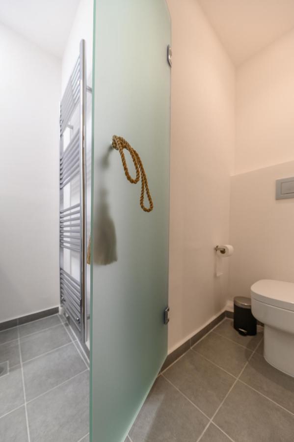 Magnolia City Suite Patras Bagian luar foto