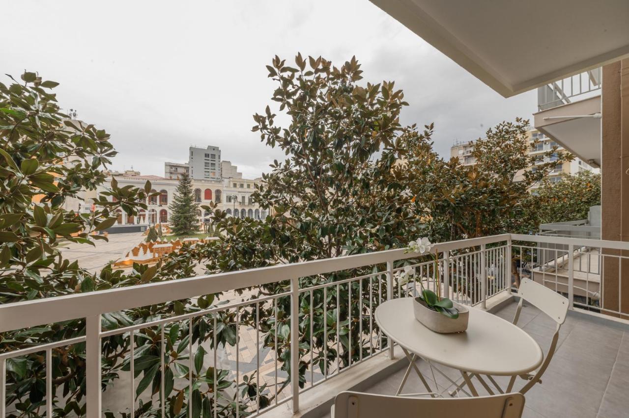 Magnolia City Suite Patras Bagian luar foto